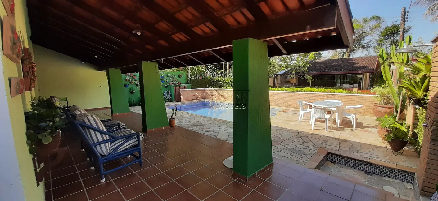 Foto 7 de Casa de Condomínio com 5 quartos à venda, 216m2 em Ubatuba - SP