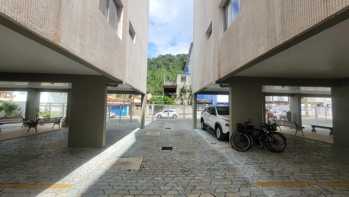 Foto 3 de Apartamento com 2 quartos à venda, 74m2 em Ubatuba - SP