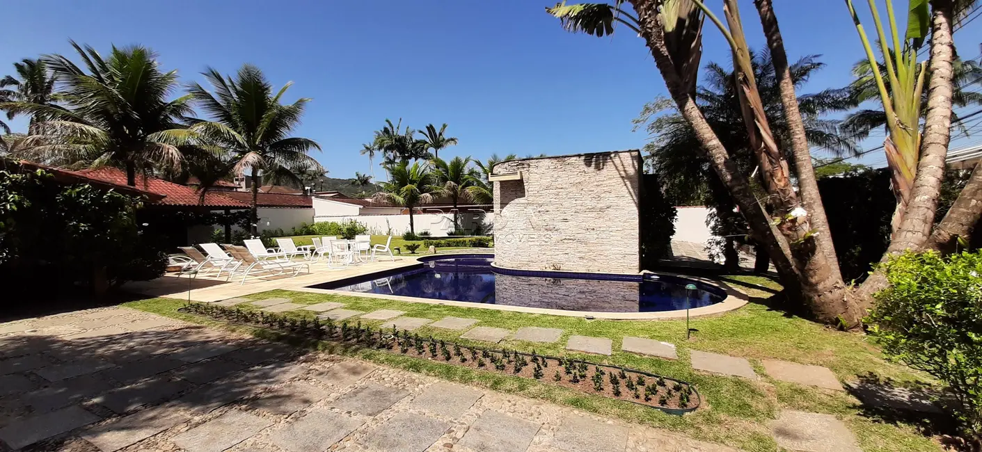 Foto 8 de Casa de Condomínio com 6 quartos à venda, 200m2 em Ubatuba - SP