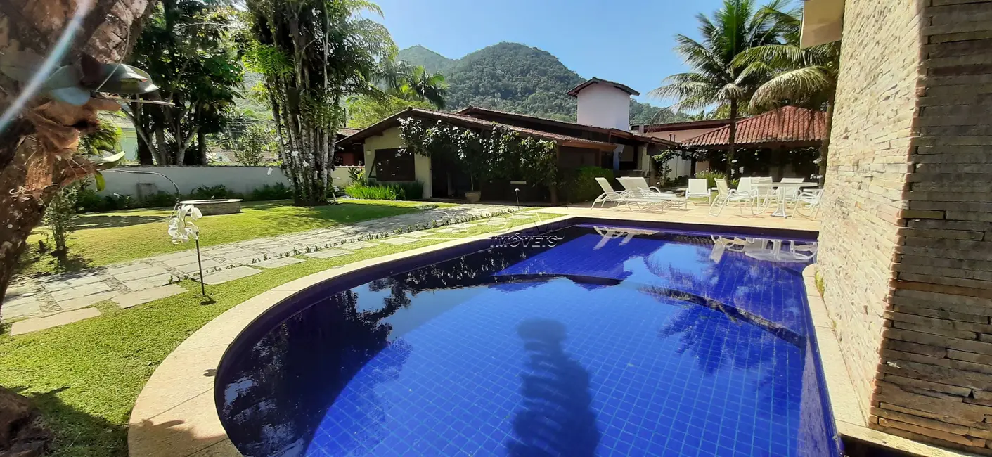 Foto 9 de Casa de Condomínio com 6 quartos à venda, 200m2 em Ubatuba - SP