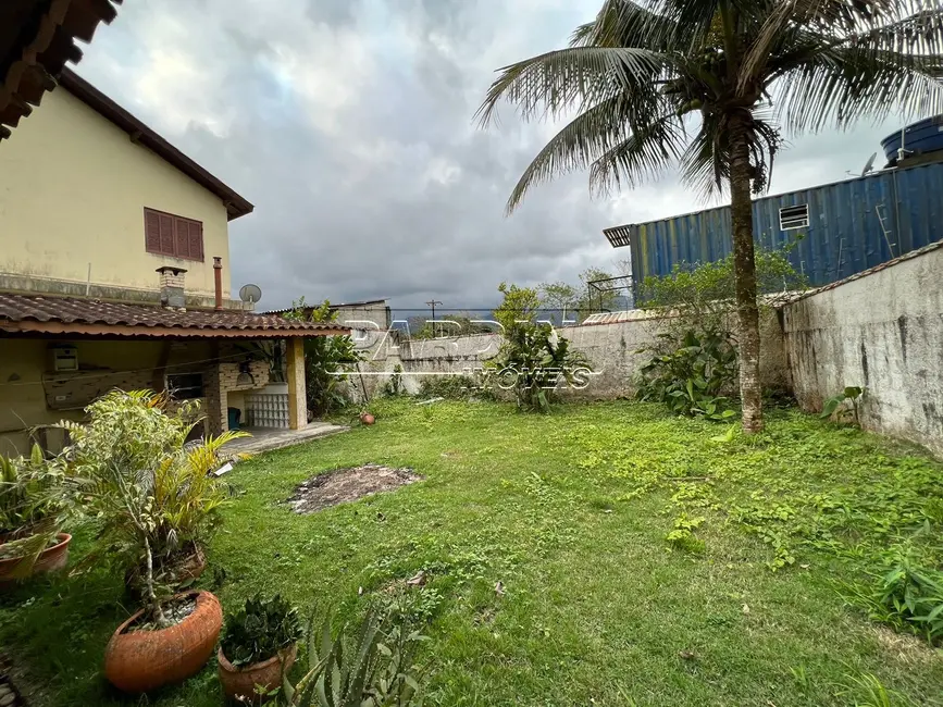 Foto 5 de Casa com 3 quartos à venda, 194m2 em Ubatuba - SP