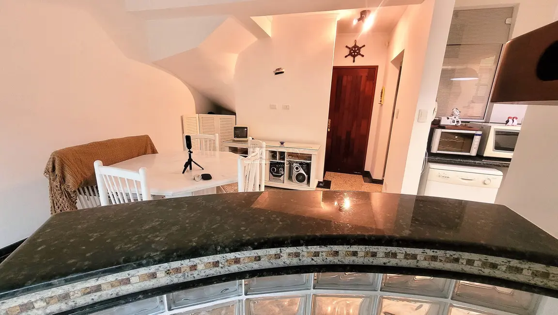 Foto 6 de Apartamento com 3 quartos à venda, 140m2 em Ubatuba - SP