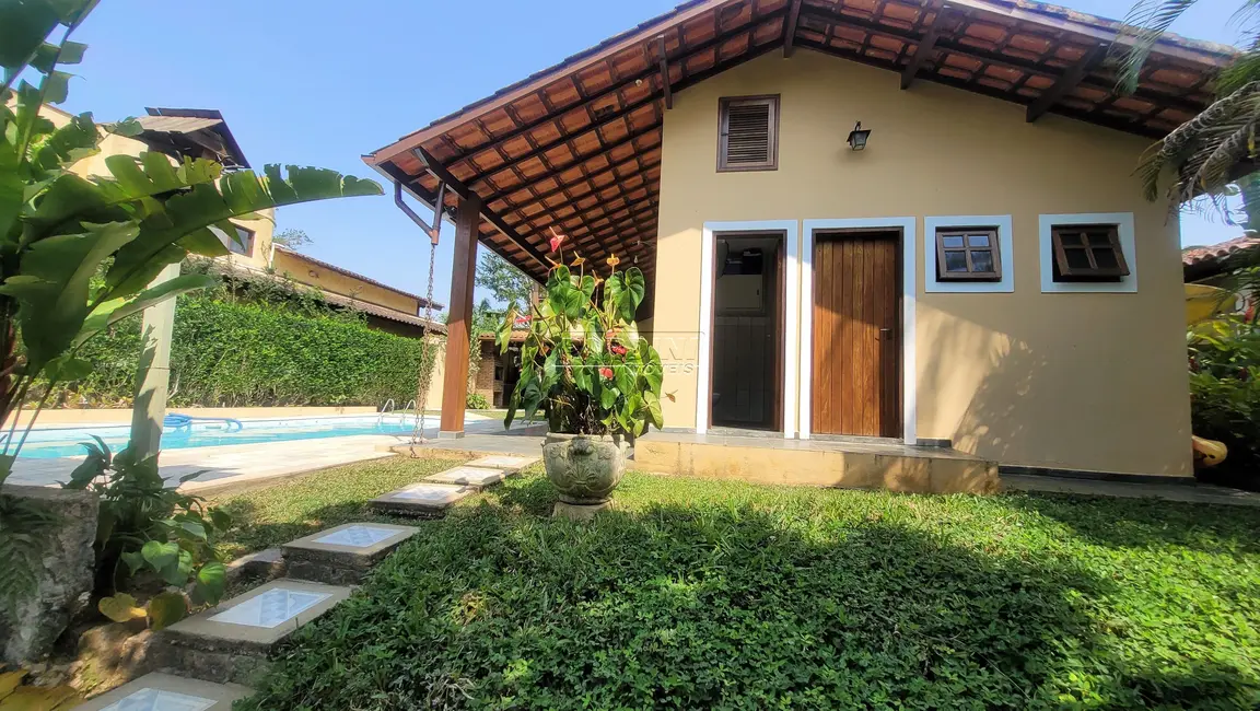 Foto 5 de Casa de Condomínio com 3 quartos à venda, 247m2 em Ubatuba - SP