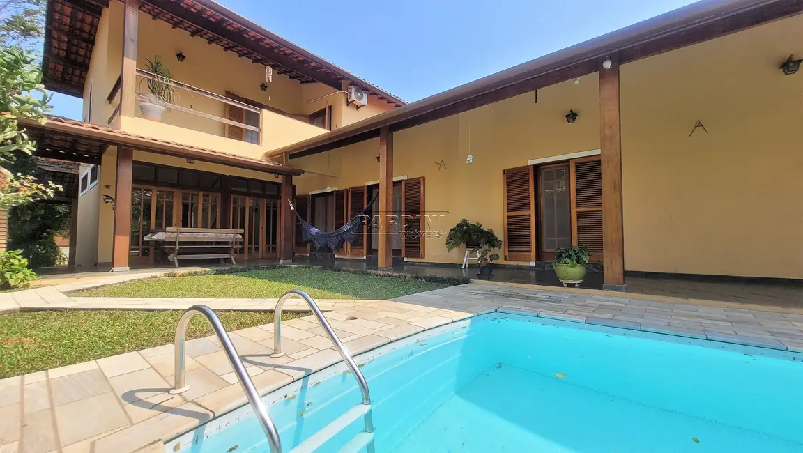 Foto 6 de Casa de Condomínio com 3 quartos à venda, 247m2 em Ubatuba - SP