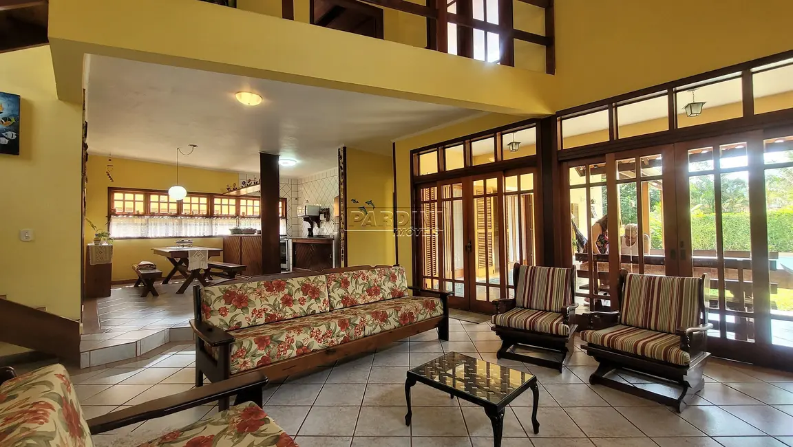 Foto 7 de Casa de Condomínio com 3 quartos à venda, 247m2 em Ubatuba - SP