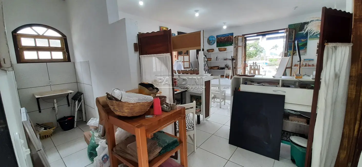 Loja para alugar, 36m2 em Ubatuba - SP - imagem 6 Foto 6 de Loja para alugar, 36m2 em Ubatuba - SP