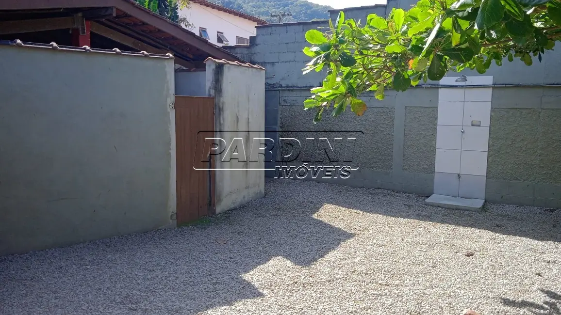 Foto 3 de Casa com 3 quartos à venda, 121m2 em Ubatuba - SP