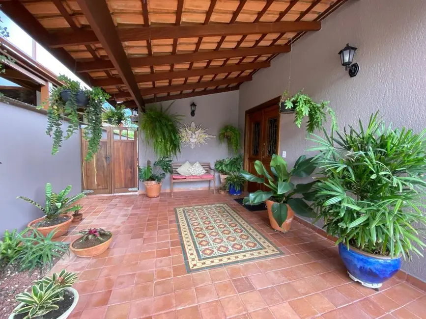 Foto 4 de Casa de Condomínio com 3 quartos à venda, 138m2 em Ubatuba - SP