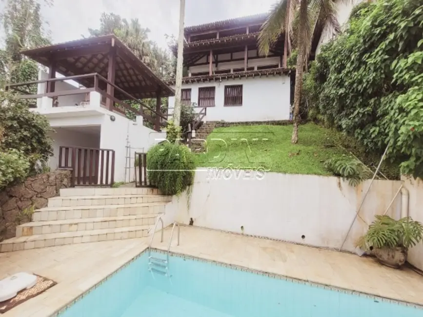 Foto 6 de Casa com 5 quartos à venda, 298m2 em Ubatuba - SP