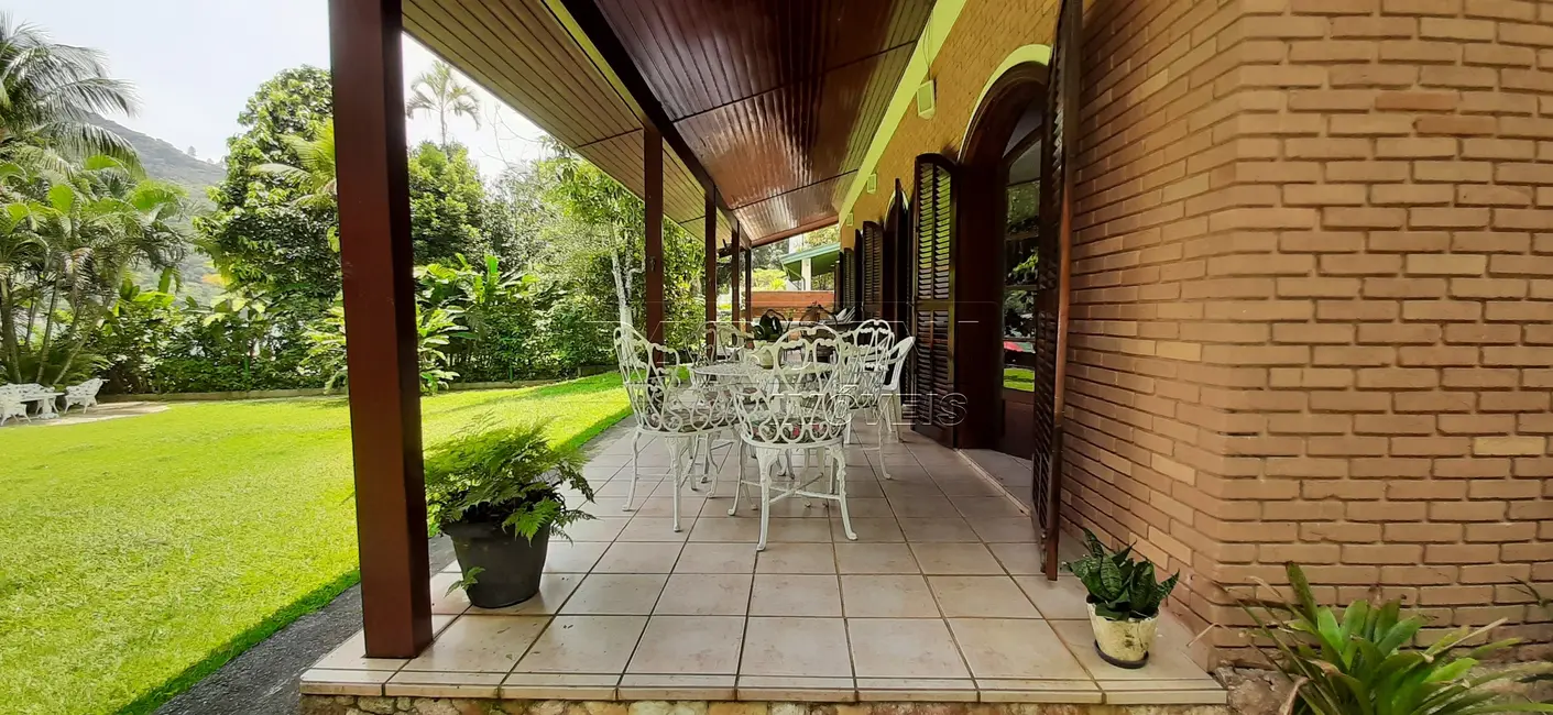 Foto 8 de Casa de Condomínio com 4 quartos à venda, 413m2 em Ubatuba - SP