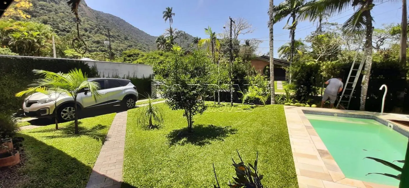 Foto 4 de Casa de Condomínio com 4 quartos à venda, 153m2 em Ubatuba - SP