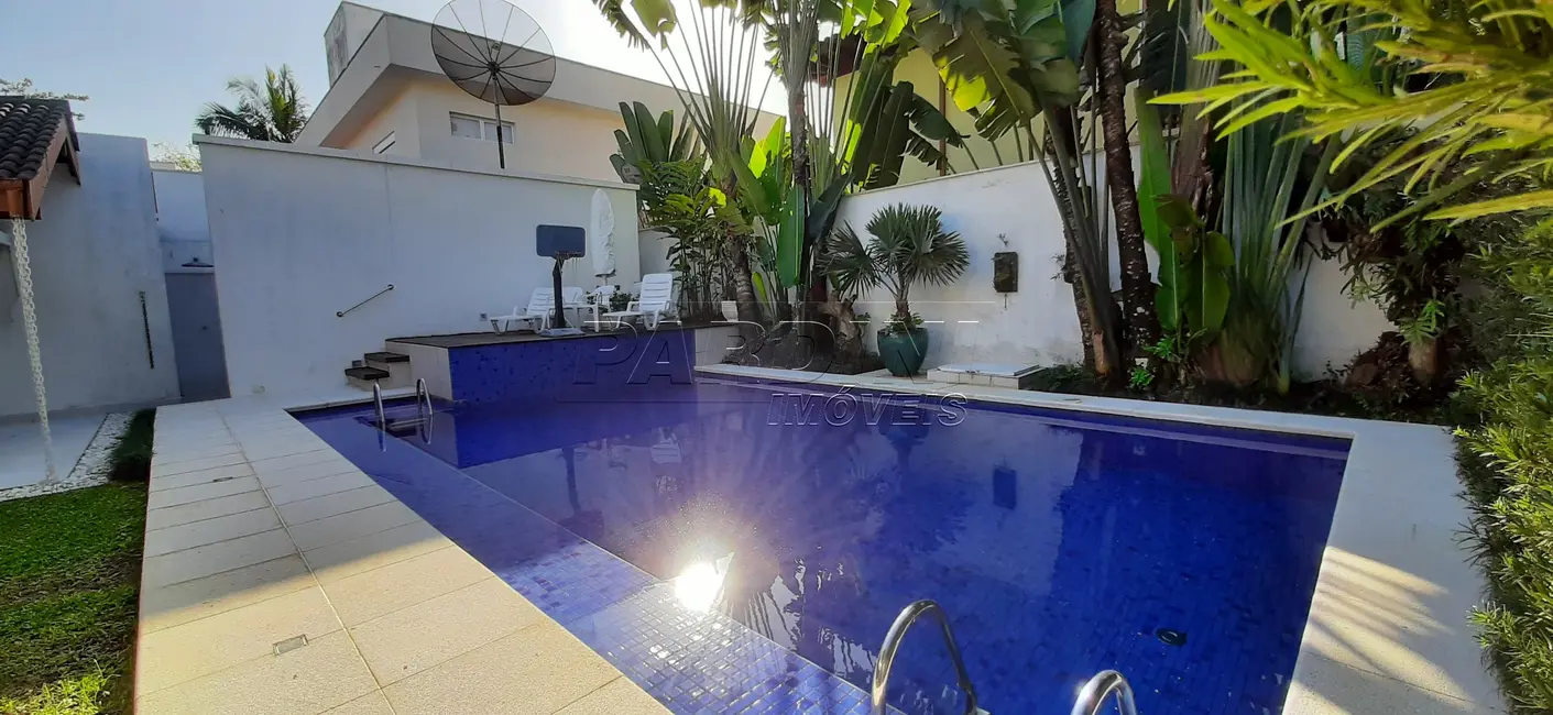 Foto 6 de Casa de Condomínio com 5 quartos à venda, 421m2 em Ubatuba - SP