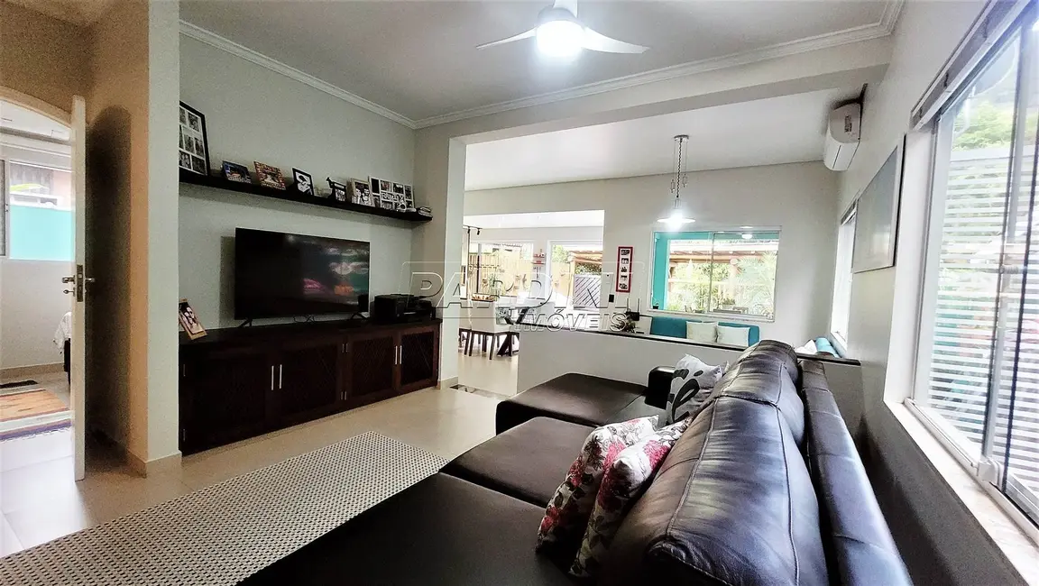 Casa de Condomínio com 5 quartos à venda, 143m2 em Ubatuba - SP - imagem 7 Foto 7 de Casa de Condomínio com 5 quartos à venda, 143m2 em Ubatuba - SP