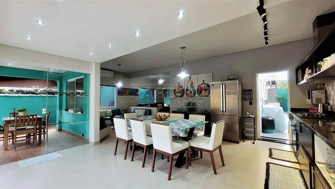 Casa de Condomínio com 5 quartos à venda, 143m2 em Ubatuba - SP - imagem 2 Foto 2 de Casa de Condomínio com 5 quartos à venda, 143m2 em Ubatuba - SP