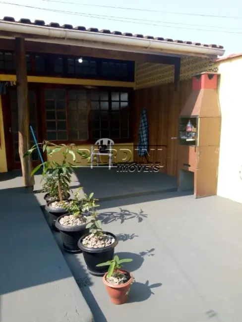 Foto 1 de Casa com 2 quartos à venda, 120m2 em Ubatuba - SP