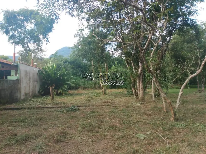 Foto 1 de Terreno / Lote à venda, 300m2 em Ubatuba - SP