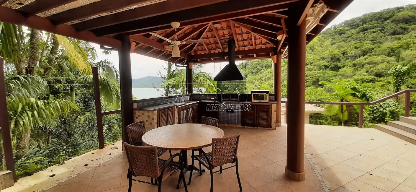 Foto 8 de Casa de Condomínio com 4 quartos à venda, 360m2 em Ubatuba - SP