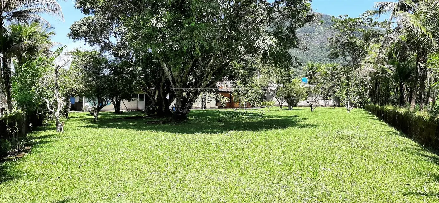 Casa com 4 quartos à venda, 200m2 em Ubatuba - SP - imagem 6 Foto 6 de Casa com 4 quartos à venda, 200m2 em Ubatuba - SP