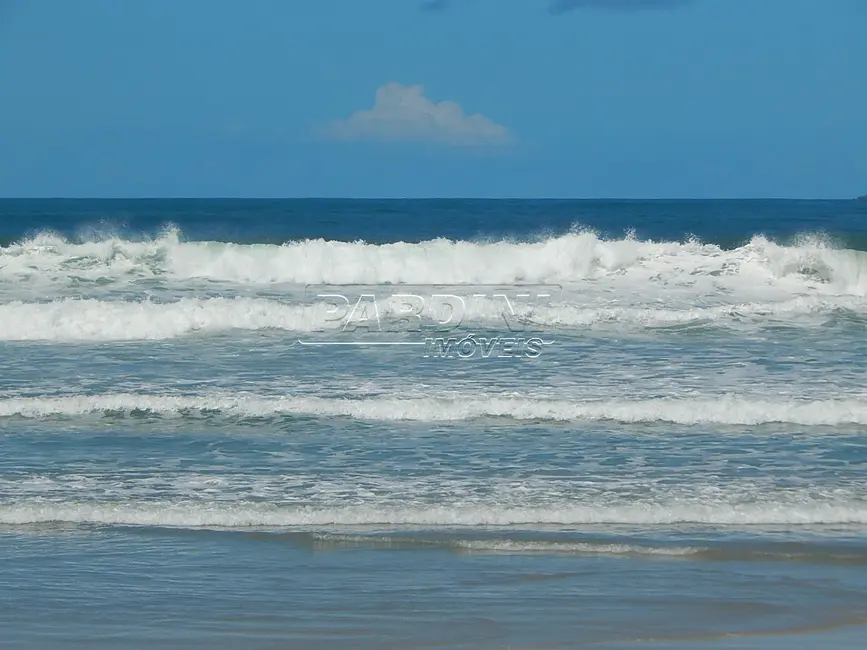 Foto 1 de Terreno / Lote à venda, 986m2 em Ubatuba - SP