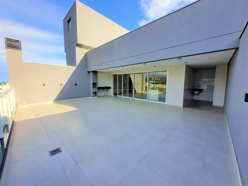 Foto 5 de Apartamento com 3 quartos à venda, 210m2 em Centro, Ubatuba - SP