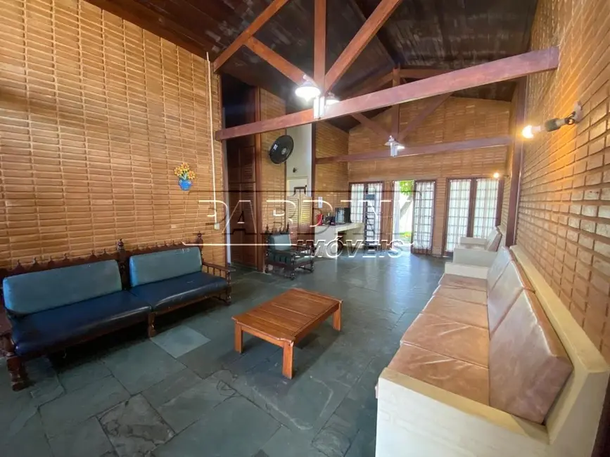 Foto 1 de Casa com 4 quartos à venda, 162m2 em Ubatuba - SP