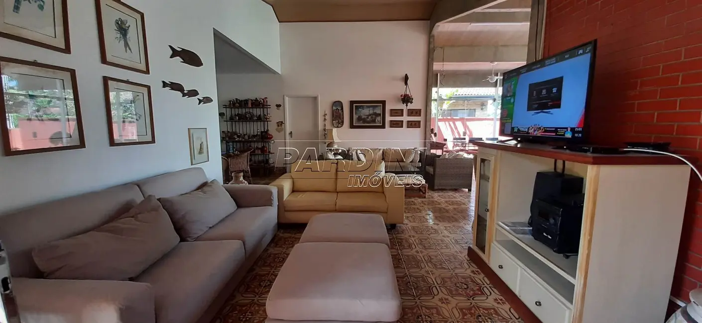 Casa de Condomínio com 5 quartos para alugar, 287m2 em Ubatuba - SP - imagem 8 Foto 8 de Casa de Condomínio com 5 quartos para alugar, 287m2 em Ubatuba - SP