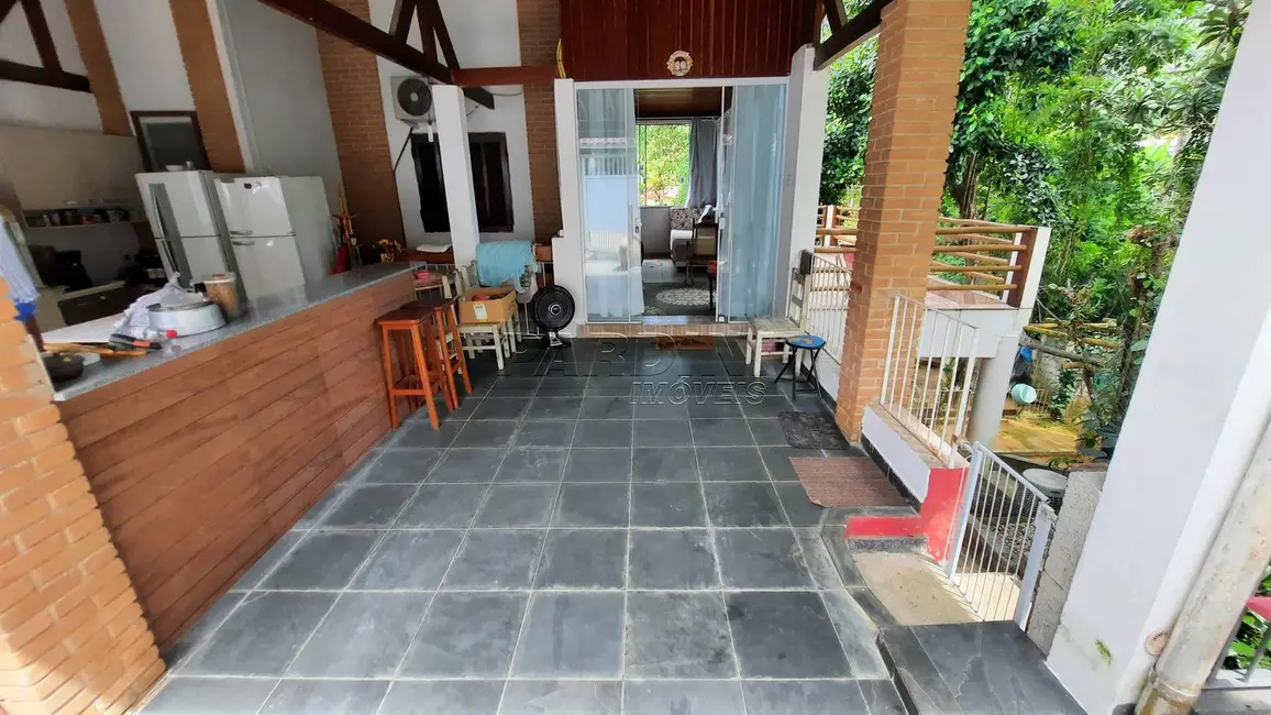 Foto 4 de Casa com 2 quartos à venda, 80m2 em Ubatuba - SP