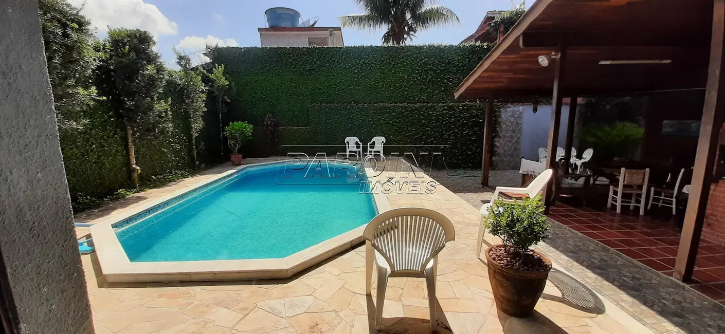 Casa com 3 quartos à venda, 116m2 em Ubatuba - SP - imagem 4 Foto 4 de Casa com 3 quartos à venda, 116m2 em Ubatuba - SP