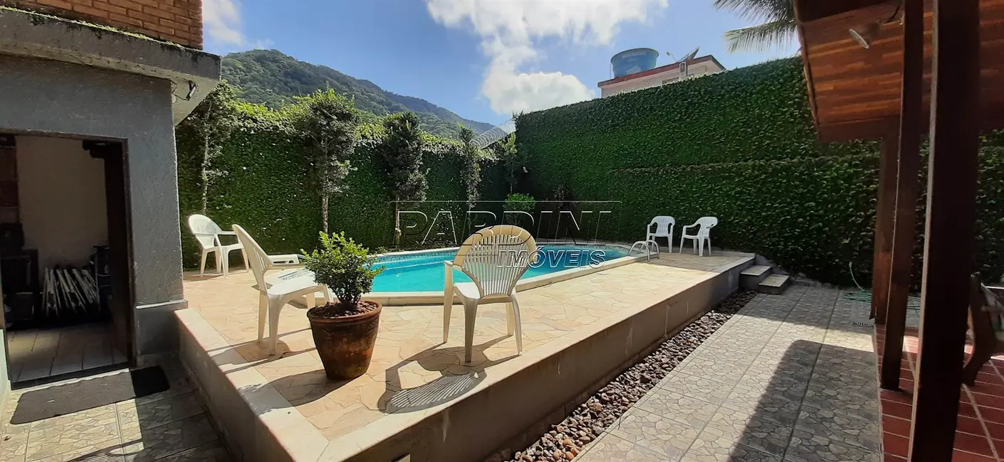 Casa com 3 quartos à venda, 116m2 em Ubatuba - SP - imagem 5 Foto 5 de Casa com 3 quartos à venda, 116m2 em Ubatuba - SP