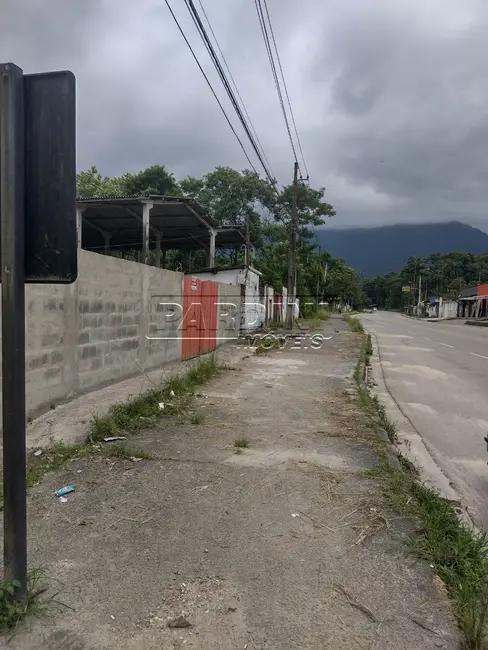 Terreno / Lote à venda e para alugar, 100m2 em Ubatuba - SP - imagem 4 Foto 4 de Terreno / Lote à venda e para alugar, 100m2 em Ubatuba - SP