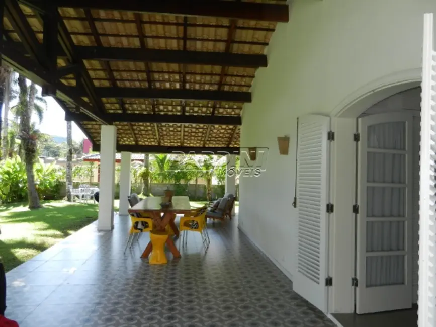 Casa de Condomínio com 4 quartos à venda, 286m2 em Ubatuba - SP - imagem 8 Foto 8 de Casa de Condomínio com 4 quartos à venda, 286m2 em Ubatuba - SP