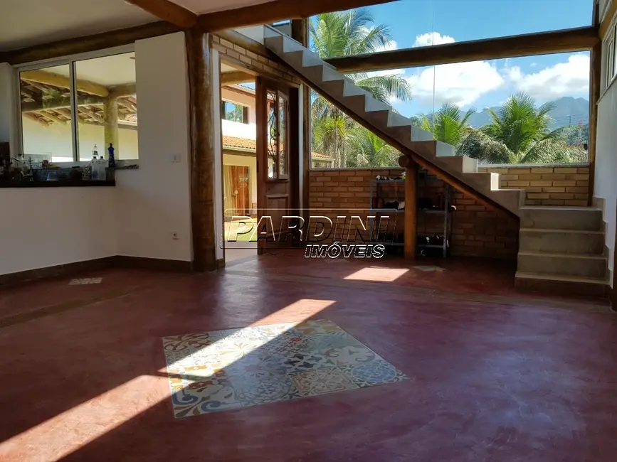 Foto 2 de Casa com 5 quartos à venda, 380m2 em Ubatuba - SP