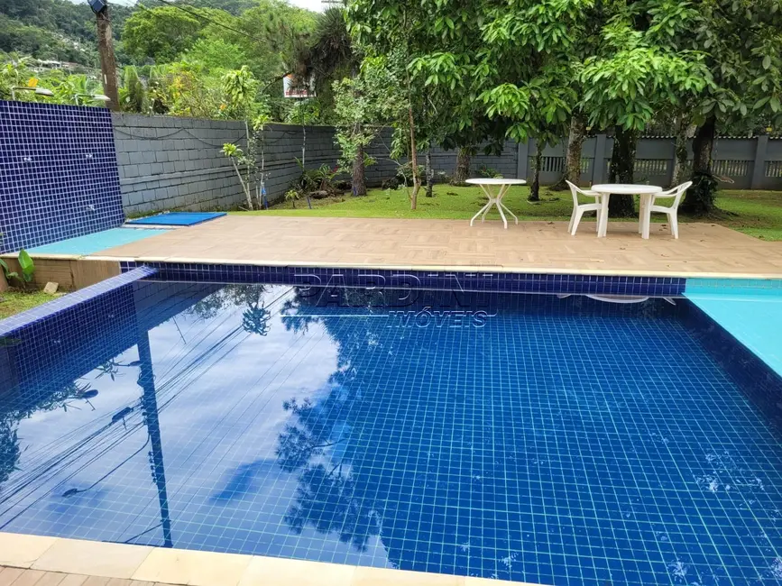 Casa com 4 quartos à venda, 248m2 em Ubatuba - SP - imagem 4 Foto 4 de Casa com 4 quartos à venda, 248m2 em Ubatuba - SP