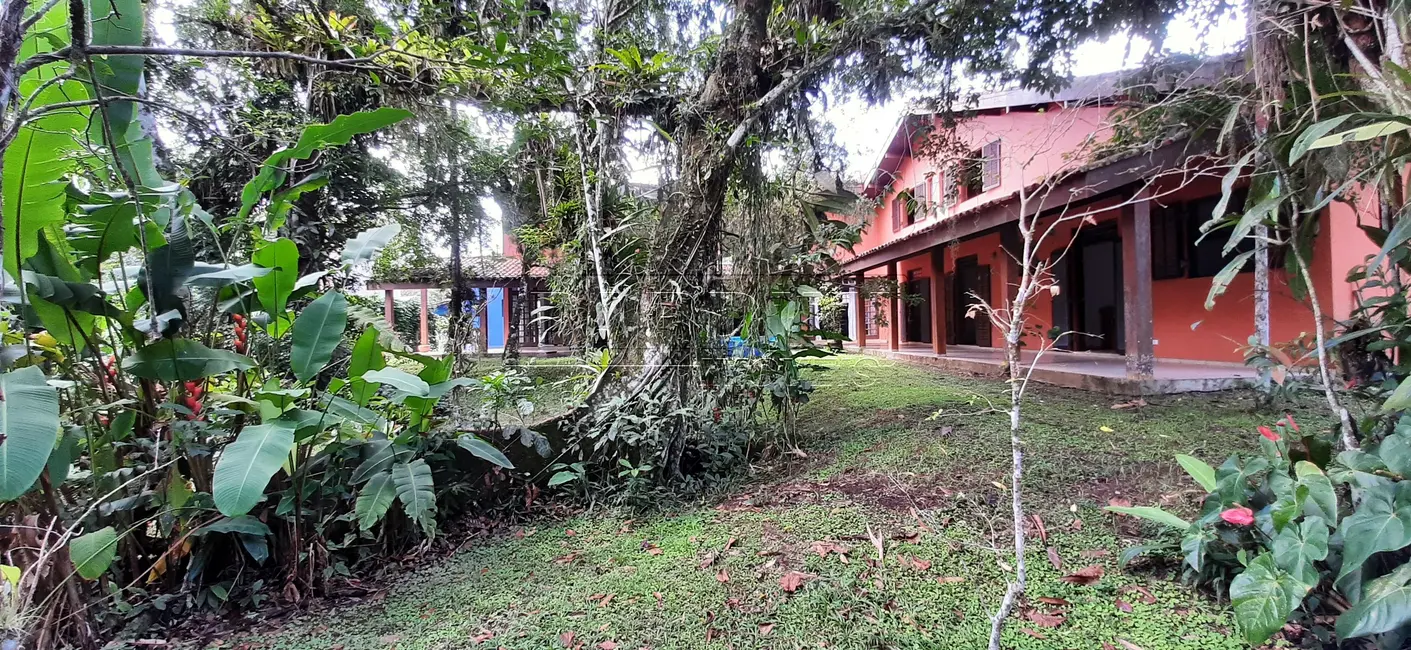 Foto 3 de Casa de Condomínio com 3 quartos à venda, 425m2 em Ubatuba - SP