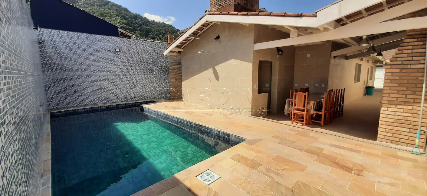 Foto 7 de Casa com 3 quartos à venda em Ubatuba - SP