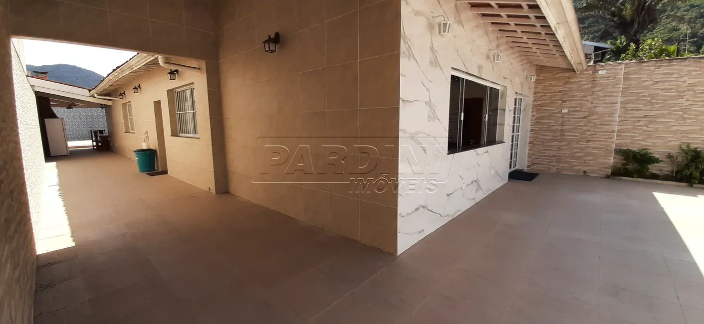 Foto 4 de Casa com 3 quartos à venda em Ubatuba - SP