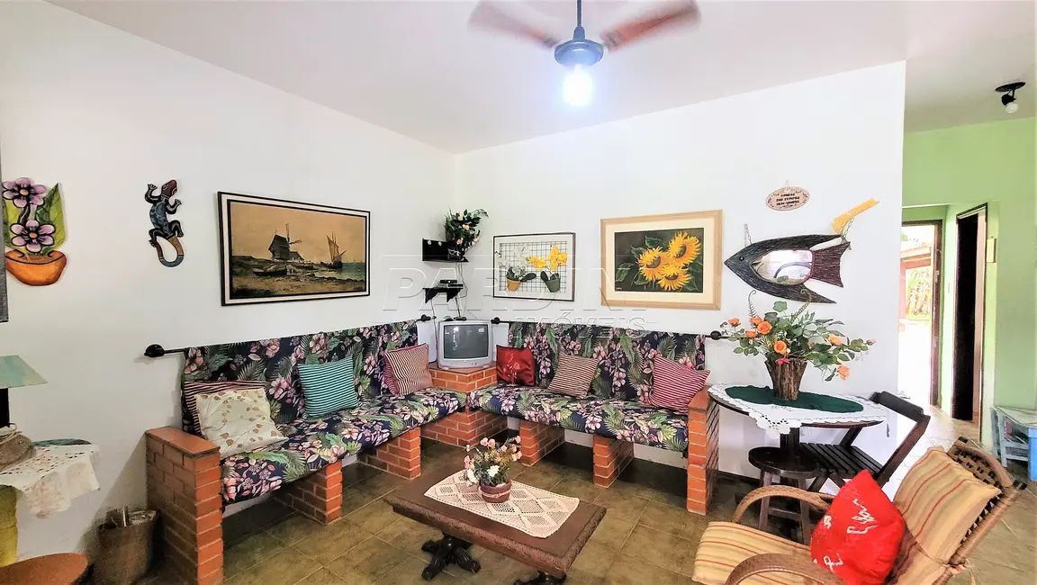 Foto 2 de Casa com 3 quartos à venda, 159m2 em Ubatuba - SP