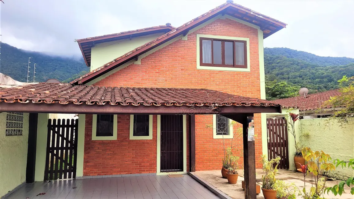 Foto 1 de Casa com 3 quartos à venda, 159m2 em Ubatuba - SP