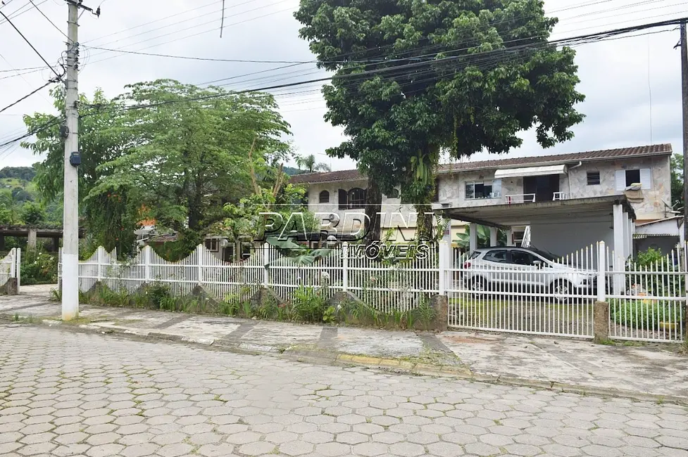 Foto 1 de Casa com 9 quartos à venda, 420m2 em Ubatuba - SP