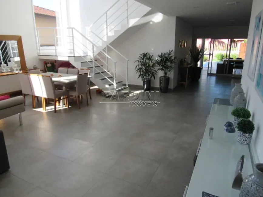 Foto 3 de Casa de Condomínio com 5 quartos à venda, 440m2 em Ubatuba - SP