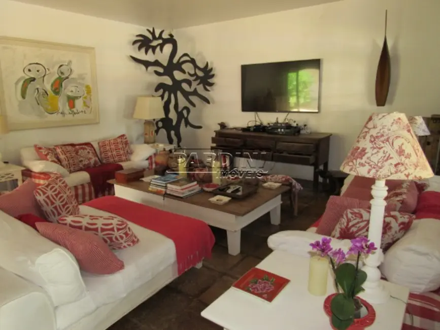 Foto 2 de Casa de Condomínio com 4 quartos à venda, 400m2 em Ubatuba - SP