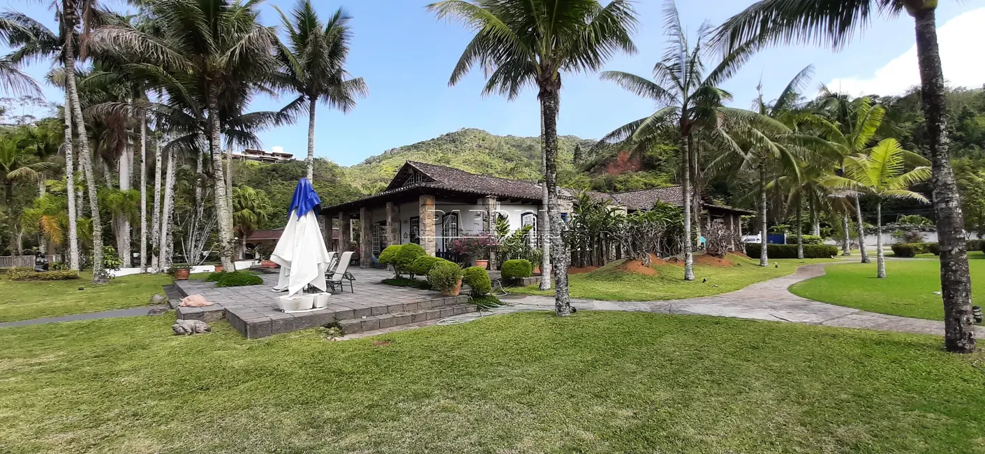 Foto 4 de Casa de Condomínio com 7 quartos à venda, 750m2 em Ubatuba - SP