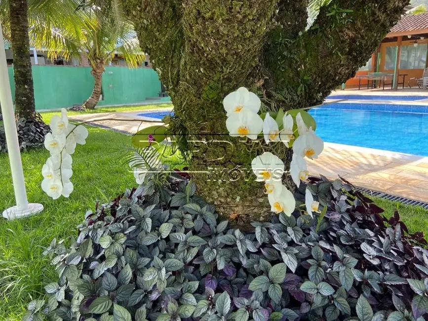 Apartamento com 3 quartos à venda, 130m2 em Ubatuba - SP - imagem 2 Foto 2 de Apartamento com 3 quartos à venda, 130m2 em Ubatuba - SP