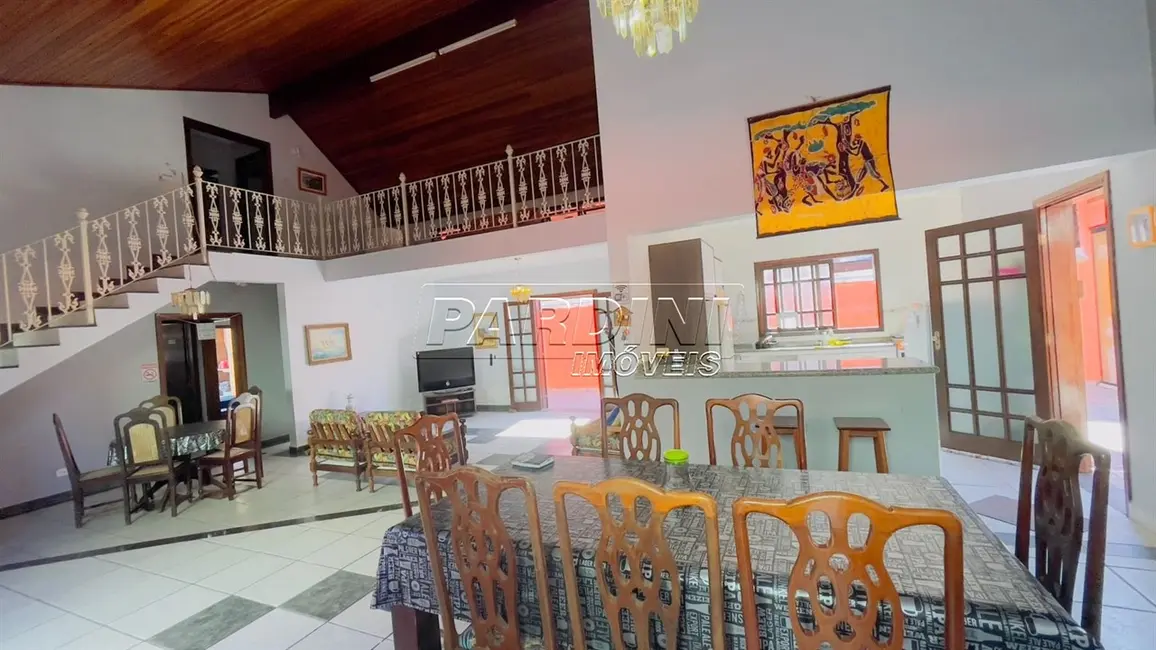 Foto 6 de Casa com 5 quartos à venda, 370m2 em Ubatuba - SP