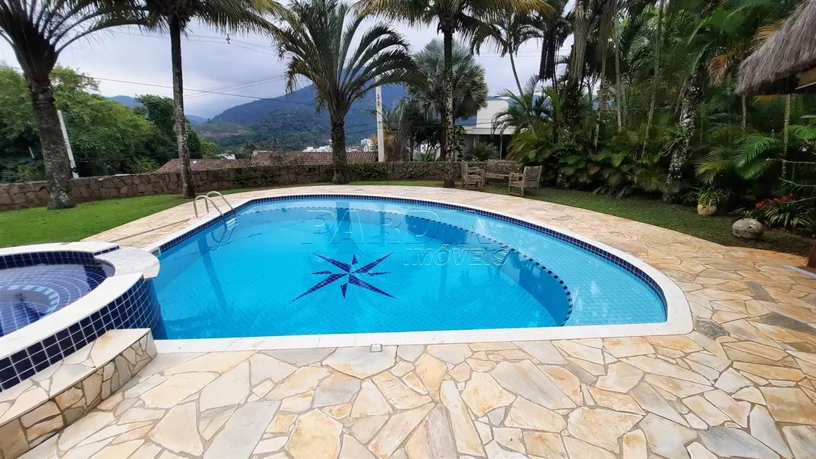 Foto 6 de Casa de Condomínio com 5 quartos à venda, 300m2 em Ubatuba - SP