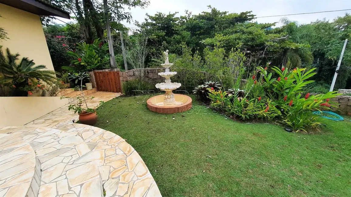 Foto 4 de Casa de Condomínio com 5 quartos à venda, 300m2 em Ubatuba - SP