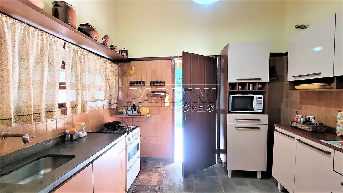 Casa com 6 quartos à venda, 329m2 em Ubatuba - SP - imagem 5 Foto 5 de Casa com 6 quartos à venda, 329m2 em Ubatuba - SP
