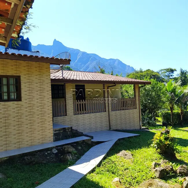 Foto 1 de Casa com 2 quartos à venda, 96m2 em Ubatuba - SP