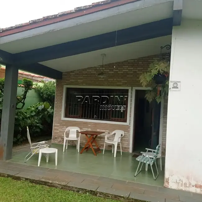 Foto 1 de Casa com 3 quartos à venda, 148m2 em Ubatuba - SP