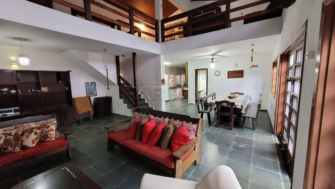 Foto 1 de Casa com 5 quartos à venda, 283m2 em Ubatuba - SP